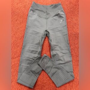 Green gym shark leggings